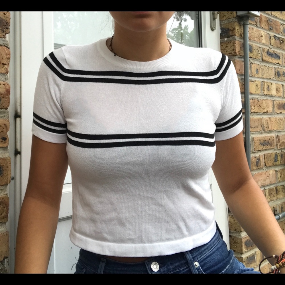 Brandy Melville sweater shirt